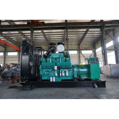 工廠直銷450KW柴油發(fā)電機，品牌有無錫動力、通柴、三菱、道依茨等柴油發(fā)電機組。廠價直銷歡迎選購：13773399855。
