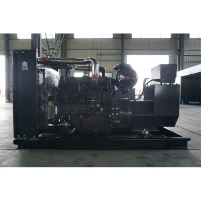 250kw上柴股份柴油發(fā)電機(jī)組-上柴股份6缸柴油機(jī)SC9D340D2柴油發(fā)電機(jī)組,缸徑/行程：114/144mm,柴油發(fā)電機(jī)組水冷發(fā)動(dòng)機(jī)功率255KW,柴油發(fā)電機(jī)組配套馬拉松斯坦福發(fā)電機(jī)。廠價(jià)直銷(xiāo)歡迎選購(gòu)：13773399855。

