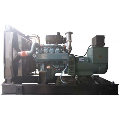 400kw斗山大宇柴油發(fā)電機(jī)組-斗山大宇8缸柴油機(jī)P158LE-S柴油發(fā)電機(jī)組,缸徑/行程：128/142mm,柴油發(fā)電機(jī)組水冷發(fā)動(dòng)機(jī)功率441KW,柴油發(fā)電機(jī)組配套馬拉松斯坦福發(fā)電機(jī)。廠價(jià)直銷歡迎選購(gòu)：13773399855。