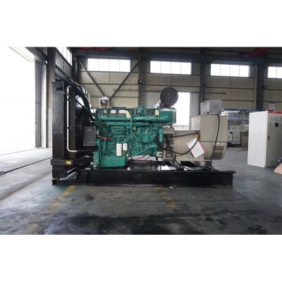 500kw沃爾沃柴油發(fā)電機(jī)組-沃爾沃6缸柴油機(jī)TWD1643GE柴油發(fā)電機(jī)組,缸徑/行程：144/165mm,柴油發(fā)電機(jī)組水冷發(fā)動(dòng)機(jī)功率560KW,柴油發(fā)電機(jī)組配套馬拉松斯坦福發(fā)電機(jī)。廠價(jià)直銷歡迎選購：13773399855。