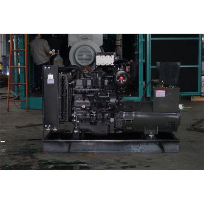 75kw上柴股份柴油發(fā)電機(jī)組-上柴股份4缸柴油機(jī)SC4H115D2柴油發(fā)電機(jī)組,缸徑/行程：105/124mm,柴油發(fā)電機(jī)組水冷發(fā)動(dòng)機(jī)功率86KW,柴油發(fā)電機(jī)組配套馬拉松斯坦福發(fā)電機(jī)。廠價(jià)直銷(xiāo)歡迎選購(gòu)：13773399855。