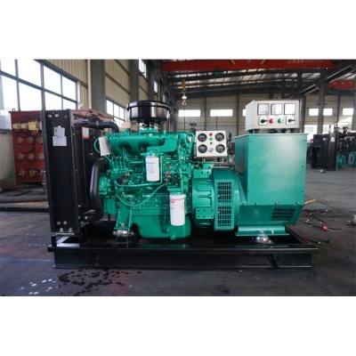 40KW玉柴柴油發(fā)電機(jī)組-玉柴2缸柴油機(jī)YCD4J23H8-75,柴油發(fā)電機(jī)組缸徑/行程：105/125mm,柴油發(fā)電機(jī)組水冷發(fā)動機(jī)功率55KW,柴油發(fā)電機(jī)組配套馬拉松斯坦福發(fā)電機(jī)。廠價直銷歡迎選購：13773399855。
