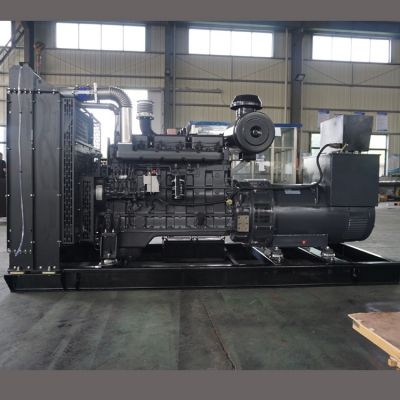 500kw上柴動力柴油發(fā)電機(jī)組-上動力6缸柴油機(jī)6KTAA25-G35柴油發(fā)電機(jī)組,缸徑/行程：170/185mm,柴油發(fā)電機(jī)組水冷發(fā)動機(jī)功率572KW,柴油發(fā)電機(jī)組配套馬拉松斯坦福發(fā)電機(jī)。廠價直銷歡迎選購：13773399855。
